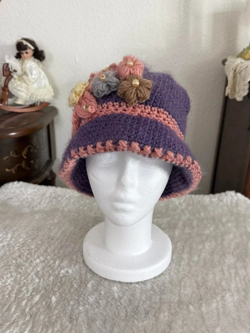 BNWT whimsical fairy grunge quirky crochet floral hat
